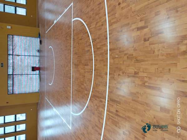 22厚篮球场实木地板一平米价格