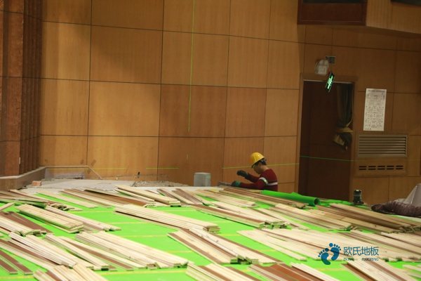 学校风雨操场运动地板施工技术方案