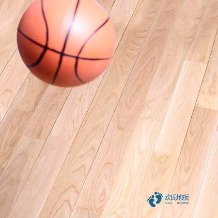 五角枫篮球场实木地板怎么翻新？
